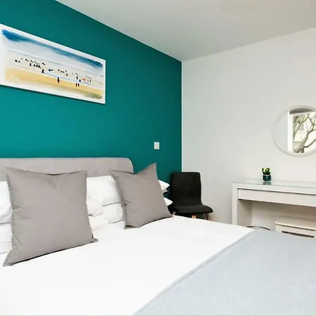 The Wharf - Your Apartment Bristol